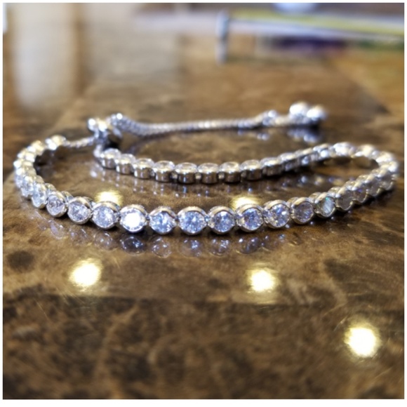 Jewelry - Natural White Topaz lasso Bracelet 6" to 8.5"